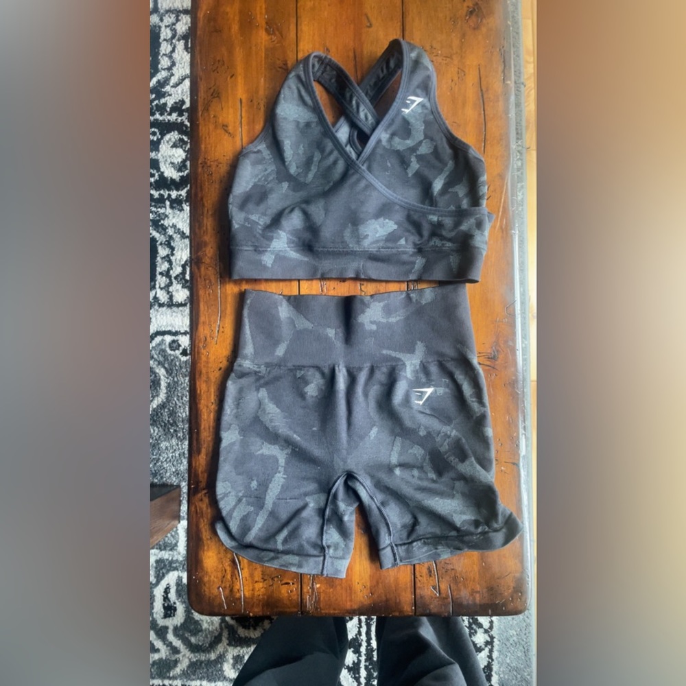 GYMSHARK CAMO SET SIZE SMALL